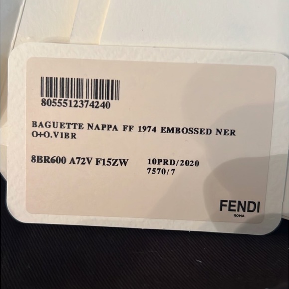 Fendi baguette medium embossed - Picture 6 of 11